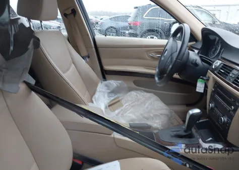 2011 BMW 328I xDrive из США, поврежденный, VIN WBAPK5G50BNN79419